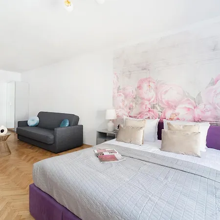 Gallery 7 - 5 Lejlighed