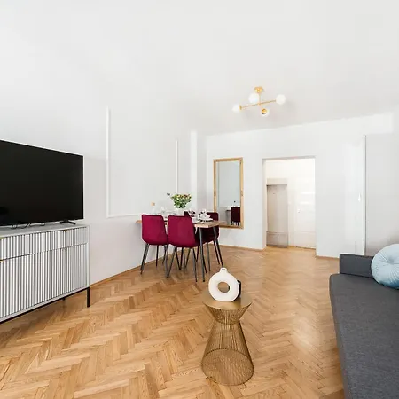 Lejlighed Gallery 7 - 5 *