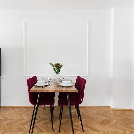 Gallery 7 - 5 Apartment Krakow